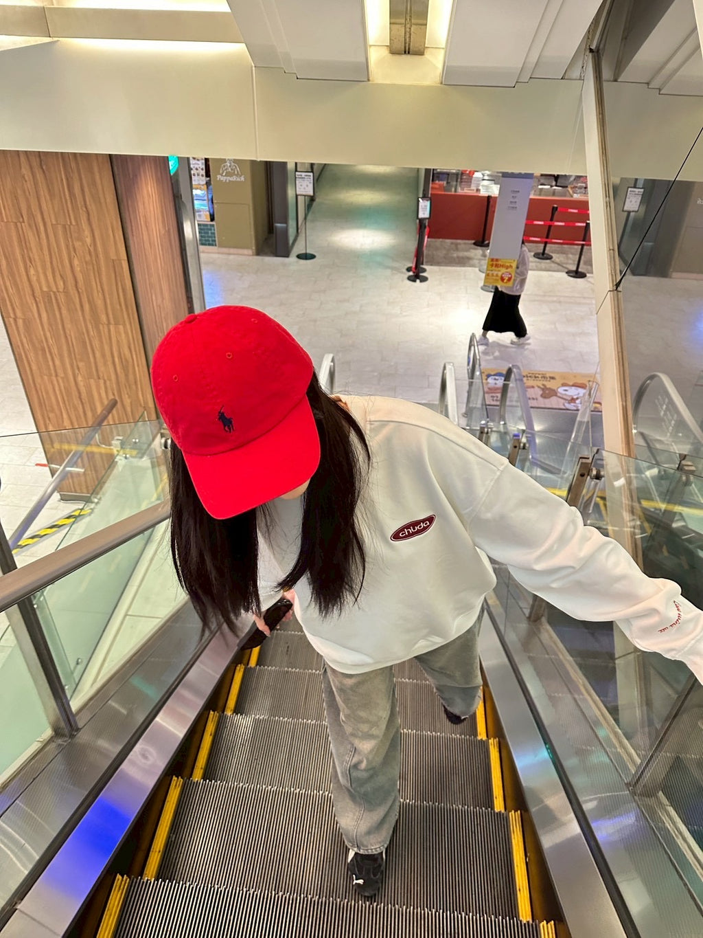 love wins all - 大學T